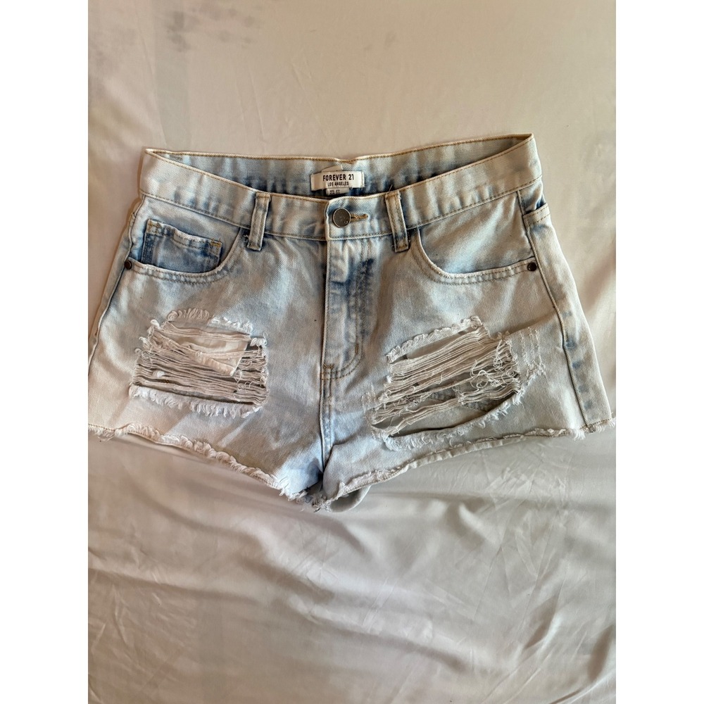 Forever 21 Light Wash Distressed Denim Shorts High Waisted Frayed Size 27